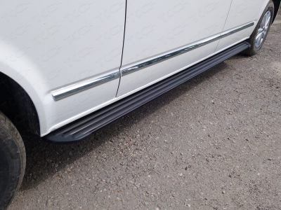 Пороги алюминиевые Slim Line Black ТСС для Volkswagen Multivan T6 Long 2015-2021