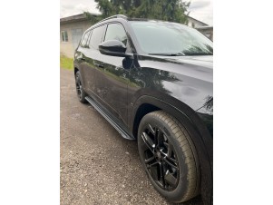 Пороги алюминиевые "Slim Line Black" 2020 мм для Volkswagen Teramont Pro 4WD 2L 2025-н.в. (Китай) №VWTERP25-02B